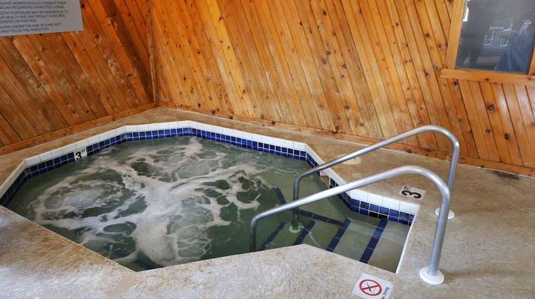 Country Inn & Suites Sparta Pool