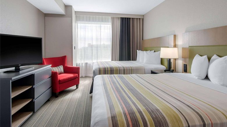 <b>Country Inn & Suites Green Bay East Room</b>. Images powered by <a href="https://iceportal.shijigroup.com/" title="IcePortal" target="_blank">IcePortal</a>.
