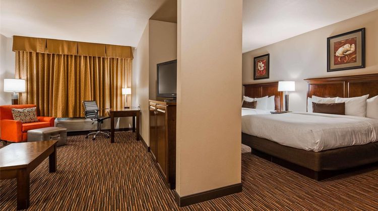 Radisson Hotel River Falls Suite