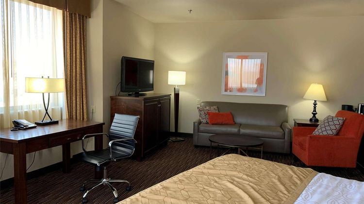 Radisson Hotel River Falls Suite