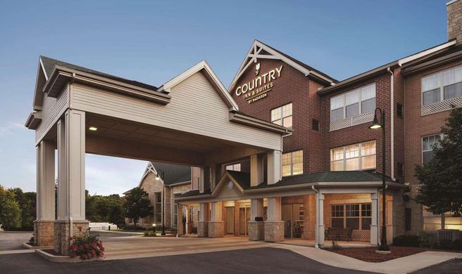 Country Inn & Suites Madison Southwest Exterior