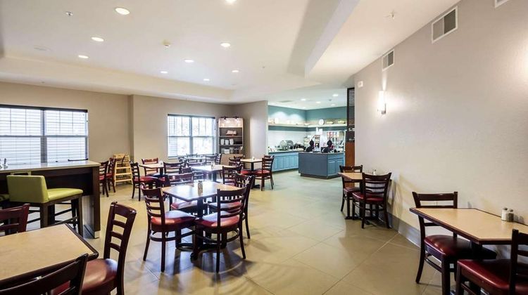 Country Inn & Suites Fond du Lac Restaurant