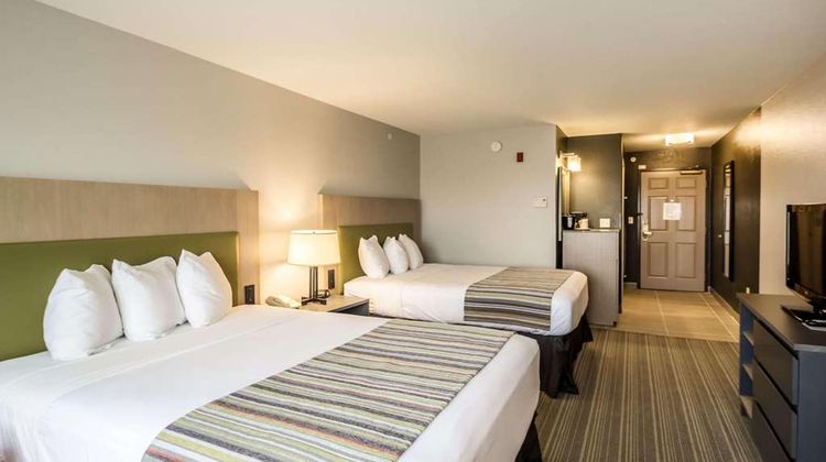 Country Inn & Suites Fond du Lac Room