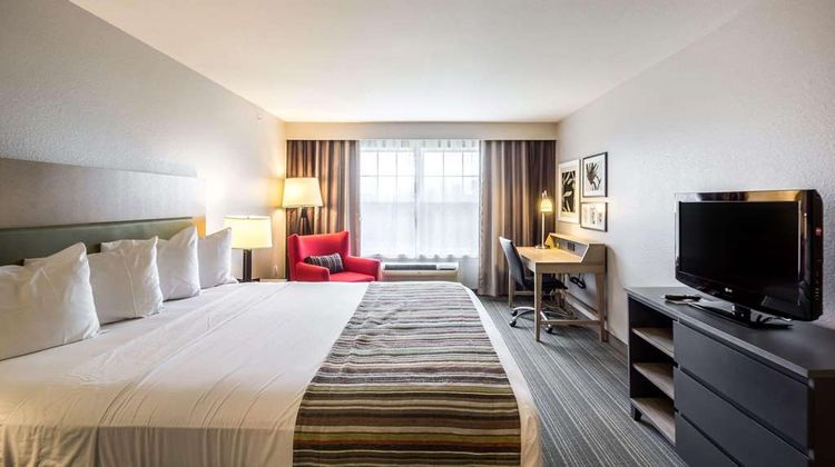 Country Inn & Suites Fond du Lac Room