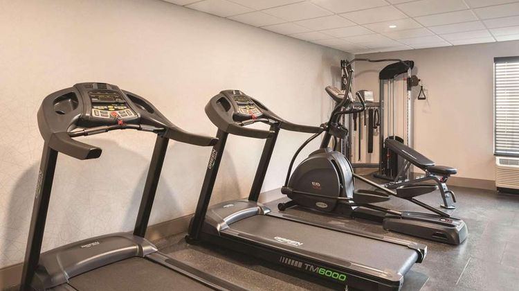 Country Inn & Suites La Crosse, WI Health