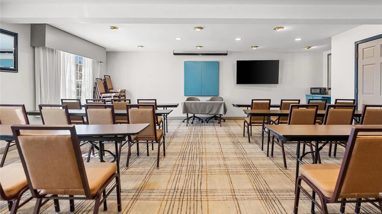 Country Inn & Suites Kenosha Meeting