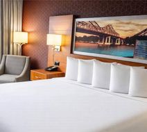 Radisson La Crosse Room
