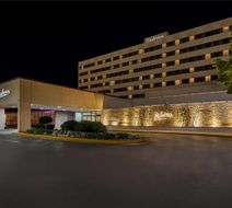 Radisson La Crosse Exterior