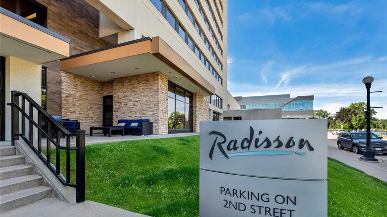 Radisson La Crosse Exterior. Images powered by <a href="https://iceportal.shijigroup.com" target="_blank" rel="noopener">Ice Portal</a>.