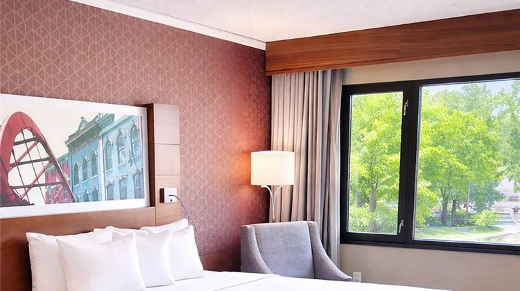 Radisson La Crosse Room