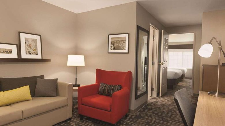 <b>Country Inn & Suites Green Bay North Suite</b>. Images powered by <a href="https://iceportal.shijigroup.com/" title="IcePortal" target="_blank">IcePortal</a>.