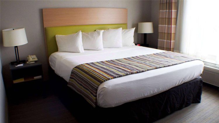 Country Inn & Suites Appleton Room