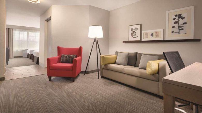 <b>Country Inn & Suites Germantown Suite</b>. Images powered by <a href="https://iceportal.shijigroup.com/" title="IcePortal" target="_blank">IcePortal</a>.