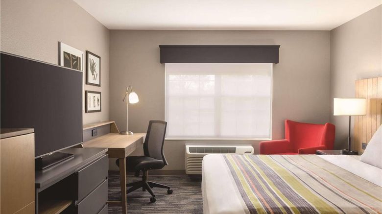 <b>Country Inn & Suites Madison Room</b>. Images powered by <a href="https://iceportal.shijigroup.com/" title="IcePortal" target="_blank">IcePortal</a>.