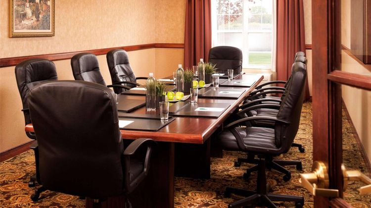 Country Inn & Suites Milwaukee West Meeting