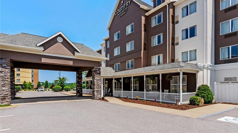 <b>Country Inn & Suites Princeton Exterior</b>. Images powered by <a href="https://iceportal.shijigroup.com/" title="IcePortal" target="_blank">IcePortal</a>.