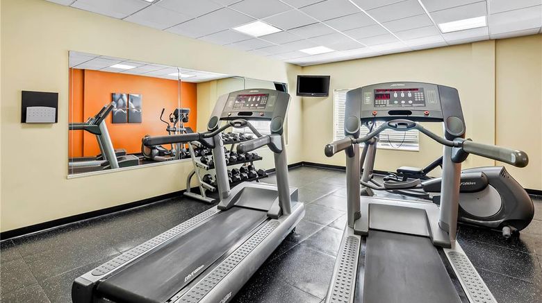 <b>Country Inn & Suites Princeton Health</b>. Images powered by <a href="https://iceportal.shijigroup.com/" title="IcePortal" target="_blank">IcePortal</a>.