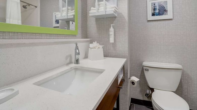 <b>Hampton Inn & Suites Midtown Rookwood Room</b>. Images powered by <a href="https://iceportal.shijigroup.com/" title="IcePortal" target="_blank">IcePortal</a>.