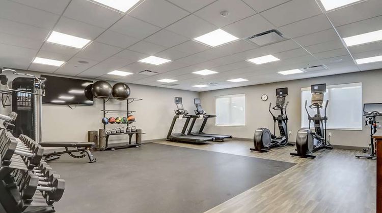 Hampton Inn & Suites Midtown Rookwood Health