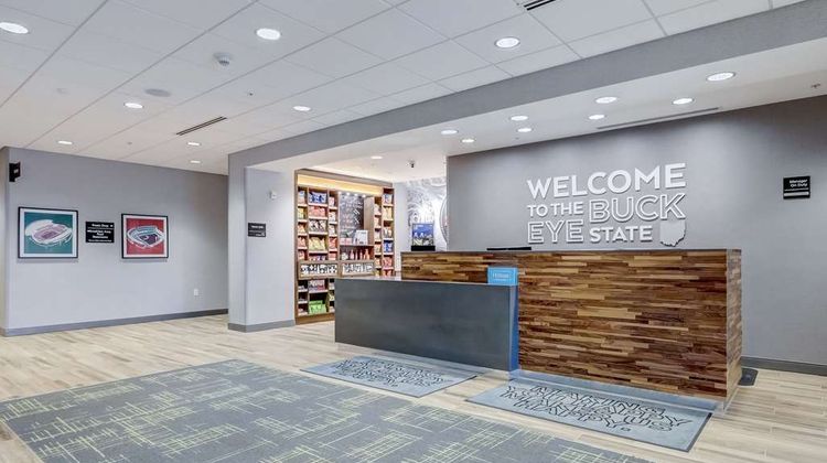 Hampton Inn & Suites Midtown Rookwood Lobby
