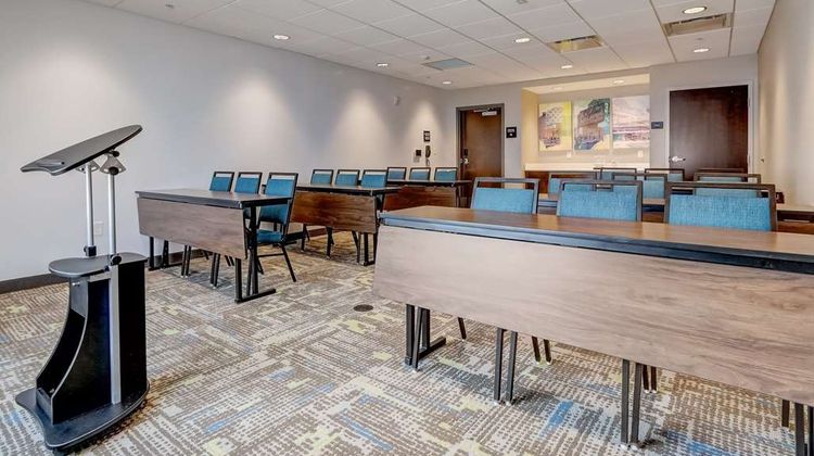 Hampton Inn & Suites Midtown Rookwood Meeting