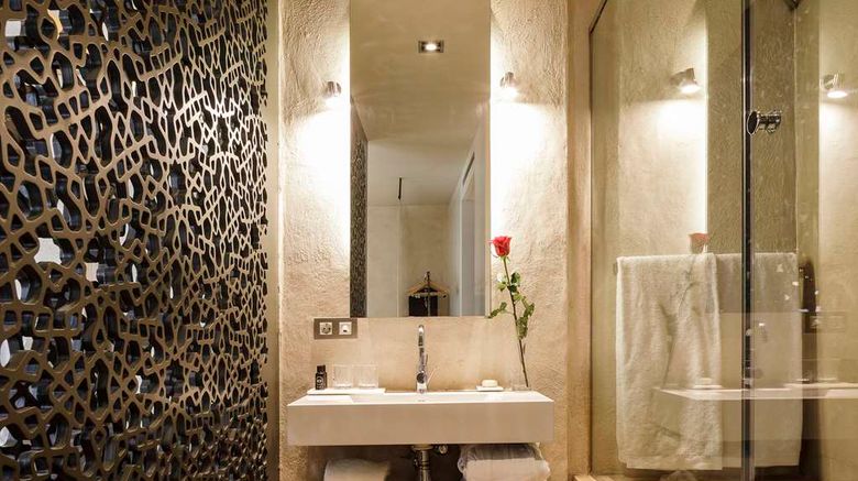 <b>EME Catedral Mercer Hotel Room</b>. Images powered by <a href="https://iceportal.shijigroup.com/" title="IcePortal" target="_blank">IcePortal</a>.