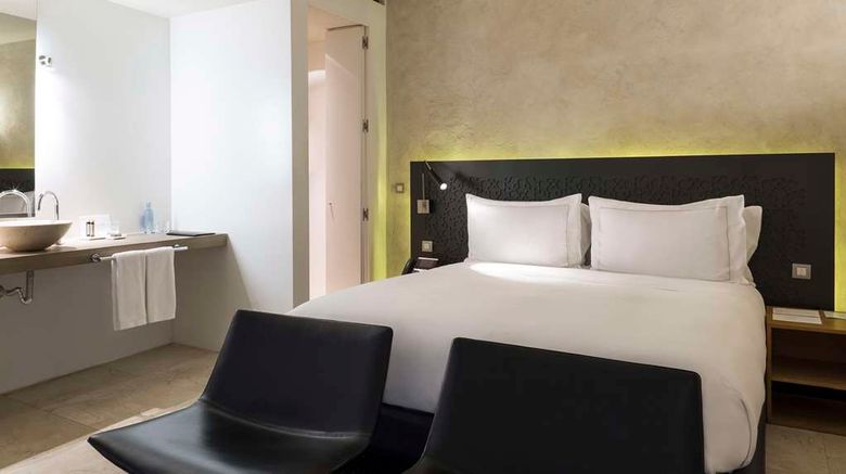 <b>EME Catedral Mercer Hotel Room</b>. Images powered by <a href="https://iceportal.shijigroup.com/" title="IcePortal" target="_blank">IcePortal</a>.