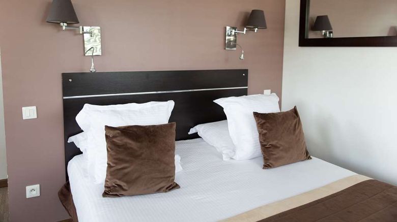 <b>Appart'Hotel & Spa Odalys Ferney Geneva Room</b>. Images powered by <a href="https://iceportal.shijigroup.com/" title="IcePortal" target="_blank">IcePortal</a>.
