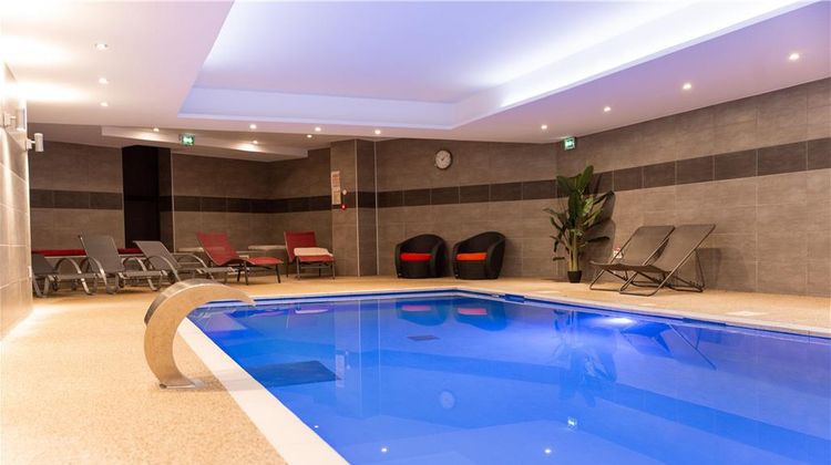 Appart'Hotel & Spa Odalys Ferney Geneva Pool