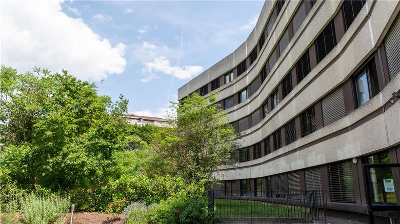<b>Appart'Hotel & Spa Odalys Ferney Geneva Exterior</b>. Images powered by <a href="https://iceportal.shijigroup.com/" title="IcePortal" target="_blank">IcePortal</a>.