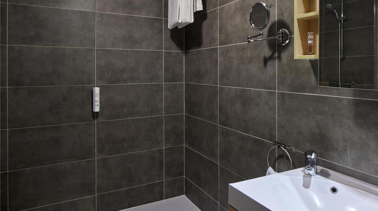 Appart'Hotel & Spa Odalys Ferney Geneva Room