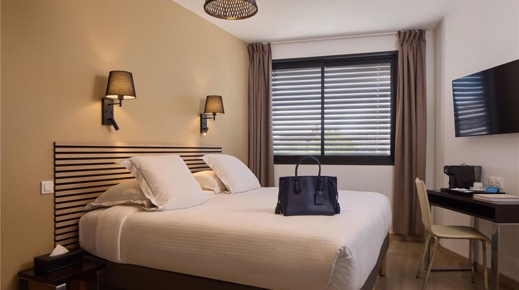 Appart'Hotel & Spa Odalys Ferney Geneva Suite