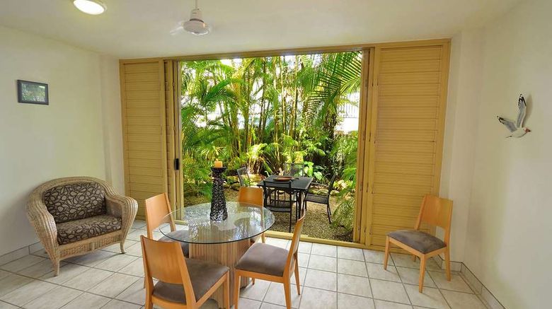 <b>Reflections of Port Douglas Room</b>. Images powered by <a href="https://iceportal.shijigroup.com/" title="IcePortal" target="_blank">IcePortal</a>.