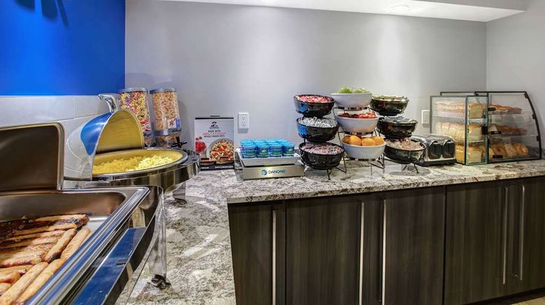 <b>Days Inn by Wyndham Barrie Restaurant</b>. Images powered by <a href="https://iceportal.shijigroup.com/" title="IcePortal" target="_blank">IcePortal</a>.