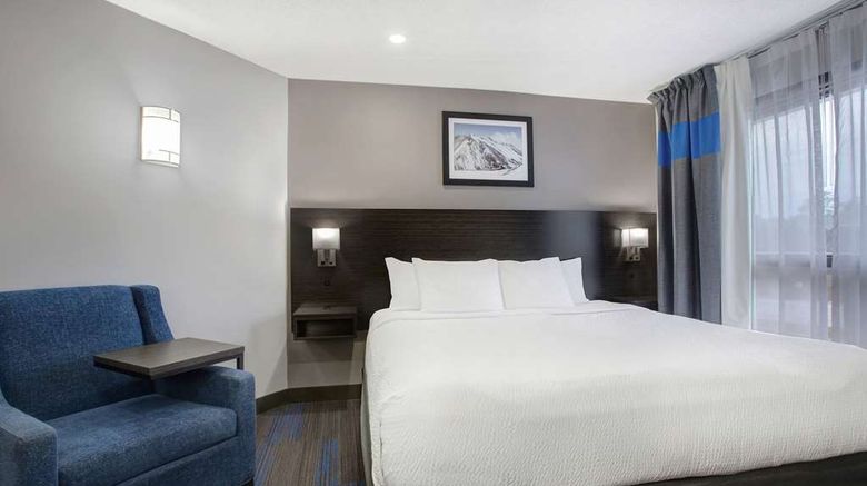 <b>Days Inn by Wyndham Barrie Room</b>. Images powered by <a href="https://iceportal.shijigroup.com/" title="IcePortal" target="_blank">IcePortal</a>.