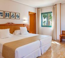 La Lagun Spa & Golf Resort Room