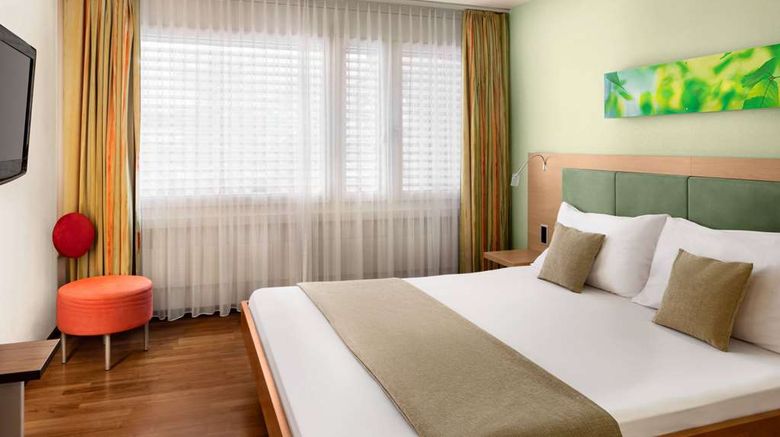 <b>Ramada by Wyndham Baden du Parc Room</b>. Images powered by <a href="https://iceportal.shijigroup.com/" title="IcePortal" target="_blank">IcePortal</a>.