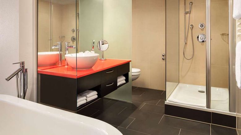 <b>Ramada by Wyndham Baden du Parc Room</b>. Images powered by <a href="https://iceportal.shijigroup.com/" title="IcePortal" target="_blank">IcePortal</a>.
