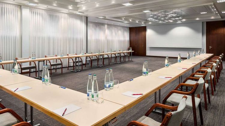 Ramada by Wyndham Baden du Parc Meeting