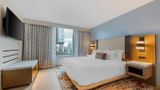 Cambria Hotel Austin Downtown Suite
