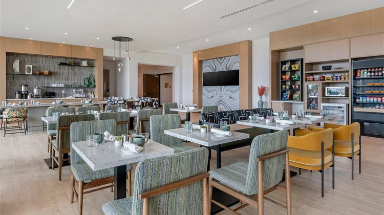 Cambria Hotel Austin Downtown Restaurant