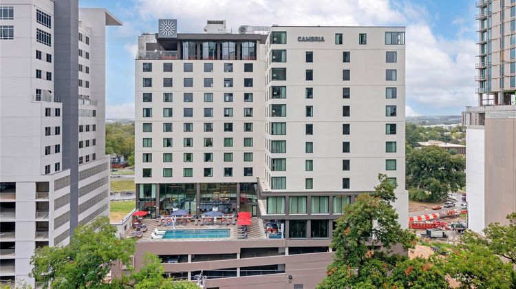 Cambria Hotel Austin Downtown Exterior