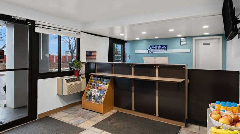 <b>Americas Best Value Inn Bangor Lobby</b>. Images powered by <a href="https://iceportal.shijigroup.com/" title="IcePortal" target="_blank">IcePortal</a>.