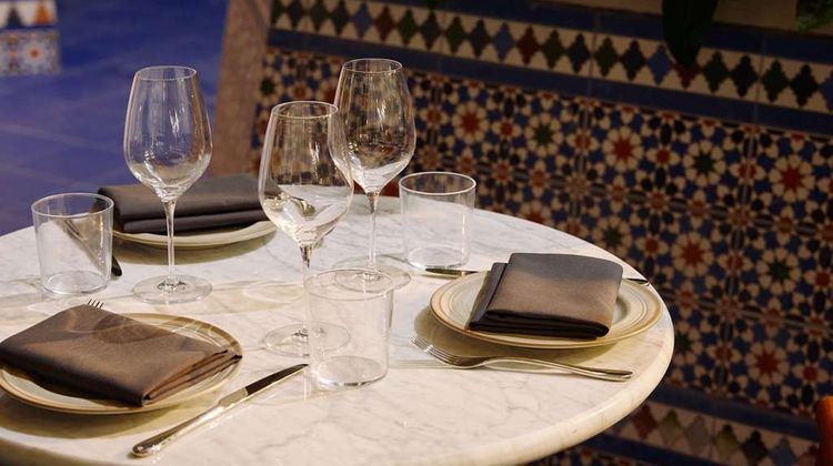 Mayfair House Hotel & Garden Restaurant