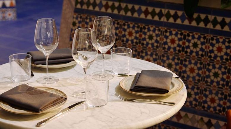 <b>Mayfair House Hotel & Garden Restaurant</b>. Images powered by <a href="https://iceportal.shijigroup.com/" title="IcePortal" target="_blank">IcePortal</a>.