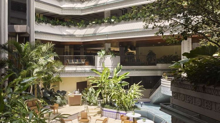 Mayfair House Hotel & Garden Lobby