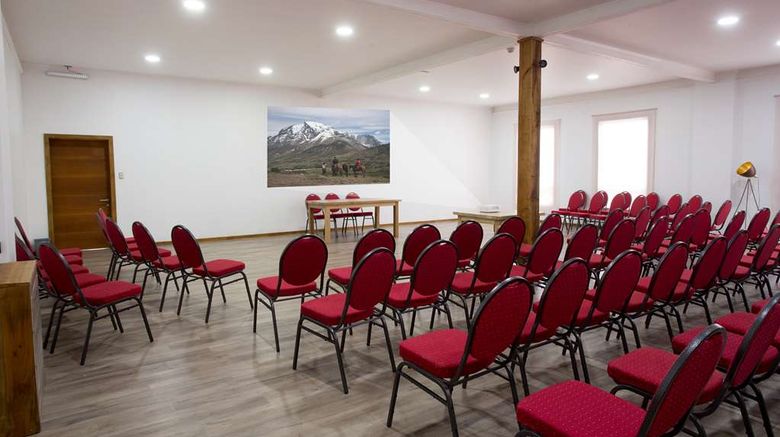 <b>Best Western Patagonia Meeting</b>. Images powered by <a href="https://iceportal.shijigroup.com/" title="IcePortal" target="_blank">IcePortal</a>.