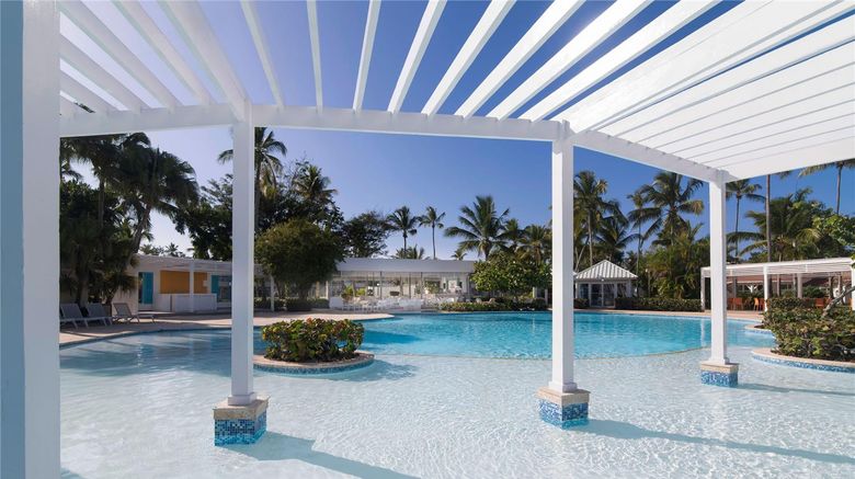 <b>Wyndham Alltra Samana Pool</b>. Images powered by <a href="https://iceportal.shijigroup.com/" title="IcePortal" target="_blank">IcePortal</a>.