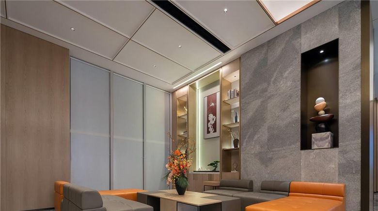 <b>Howard Johnson Airport Hotel Changsha Lobby</b>. Images powered by <a href="https://iceportal.shijigroup.com/" title="IcePortal" target="_blank">IcePortal</a>.