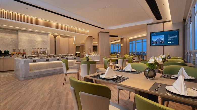 <b>Howard Johnson Airport Hotel Changsha Restaurant</b>. Images powered by <a href="https://iceportal.shijigroup.com/" title="IcePortal" target="_blank">IcePortal</a>.